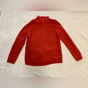 Mc Kenzy Sweater. Salmon Colored. Lambs Wool. Size XL. Excellent Condition.